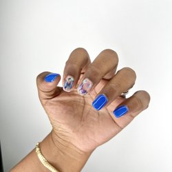 Nail Garden NoHo West - Gel mani