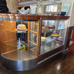 Cafe Glockenspiel - Welcome