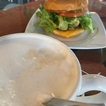 Starberry Cafe - Cafes Near Me - Guelph, Ontario