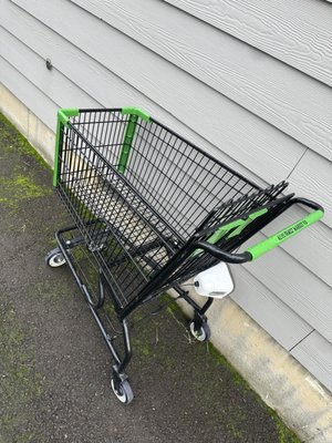 Asian Family Market by null