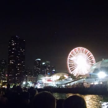 Navy Pier - Landmarks & Historical Buildings Near Me - Chicago, Illinois