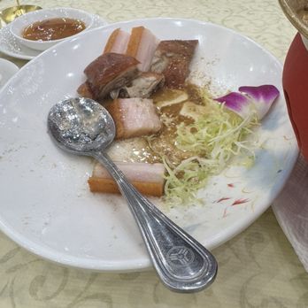 HL Peninsula - Roast Duck & Roast Pork - Dim Sum Near Me - Castro Valley, California HL Peninsula - Roast Duck & Roast Pork - Dim Sum Near Me - Castro Valley, California