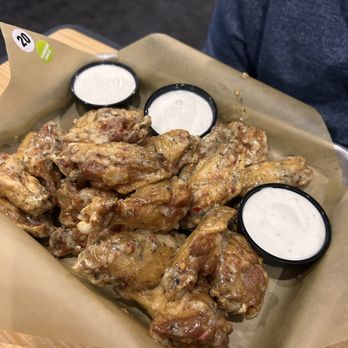 Buffalo Wild Wings - Parmesan garlic wings - Chicken Wings Near Me - Papillion, Nebraska Buffalo Wild Wings - Parmesan garlic wings - Chicken Wings Near Me - Papillion, Nebraska