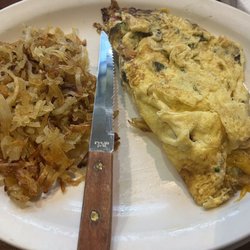 The Bluebonnet Grille - Veggie omelet and hash-browns