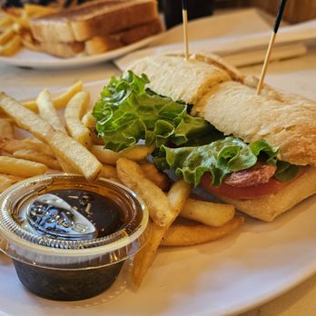 Dulce de Leche - Choripan - Bakeries Near Me - Englewood, New Jersey