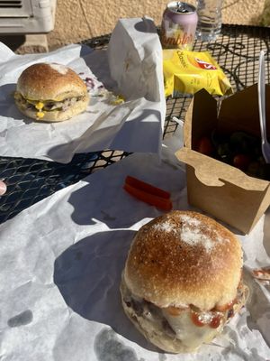 Bock Burger Takeaway by null