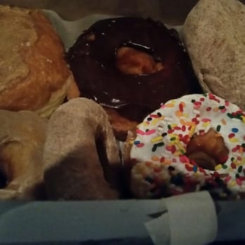 Manni's Donuts And Diner - Top left to bottom right: PB&J, chocolate iced, apple filled, maple glazed, cinnamon powdered, vanilla iced. - Diners Near Me - Binghamton, New York Manni's Donuts And Diner - Top left to bottom right: PB&J, chocolate iced, apple filled, maple glazed, cinnamon powdered, vanilla iced. - Diners Near Me - Binghamton, New York