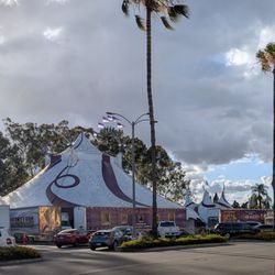 Lakewood Center - Circus Caballero