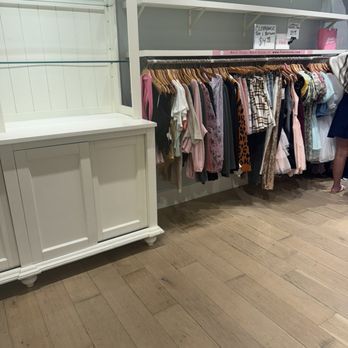 Francesca's Collections - Jewelry Near Me - Boca Raton, Florida