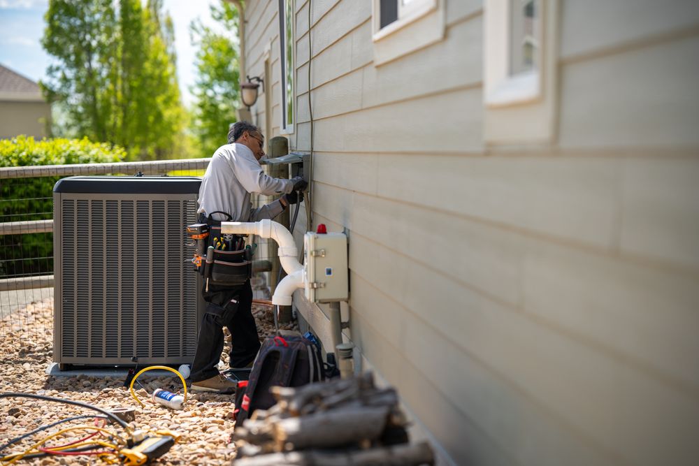 Slide of M and M Heating & Cooling, Plumbing & Electrical