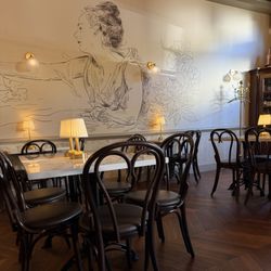 Gautreau's Restaurant - Avegno bar interior