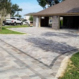 Exterior outside entrance of Master Mason Hardscapes Exterior outside entrance of Master Mason Hardscapes