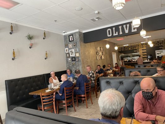 Olive by null