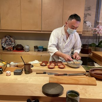 Sushi Yoshizumi - Chef Akira Yoshizumi hard at work! - Sushi Bars Near Me - San Mateo, California Sushi Yoshizumi - Chef Akira Yoshizumi hard at work! - Sushi Bars Near Me - San Mateo, California