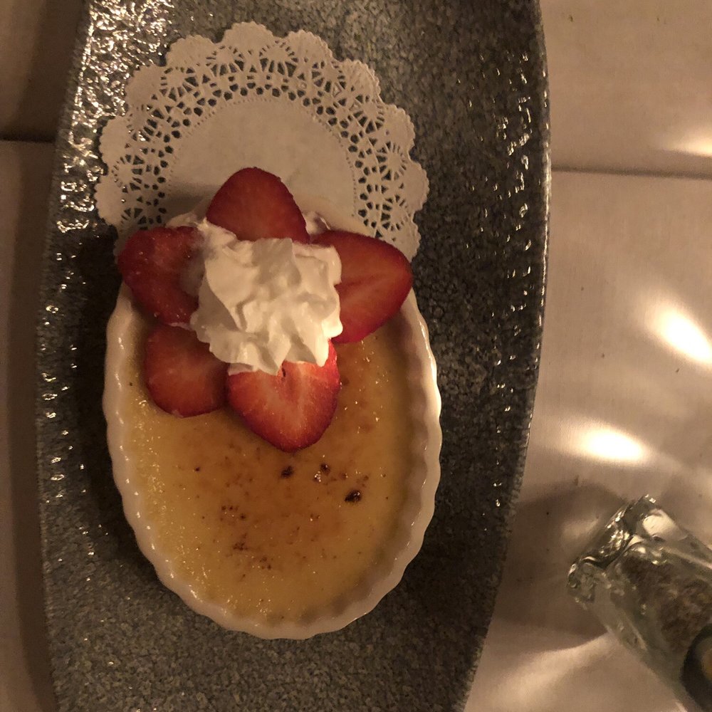 Thistle Lodge Beachfront Restaurant - Creme brûlée - New American Near Me - Sanibel, Florida Thistle Lodge Beachfront Restaurant - Creme brûlée - New American Near Me - Sanibel, Florida