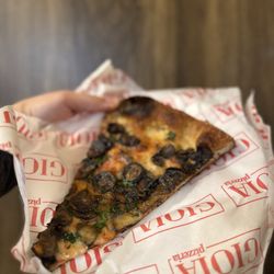 Gioia Pizzeria - Funghi