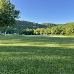 Eagle Cliff Campground