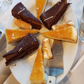 Stella Trattoria & Bar - Dessert to share, cheesecake, chocolate cake and cannoli - Italian Near Me - Blue Point, New York Stella Trattoria & Bar - Dessert to share, cheesecake, chocolate cake and cannoli - Italian Near Me - Blue Point, New York