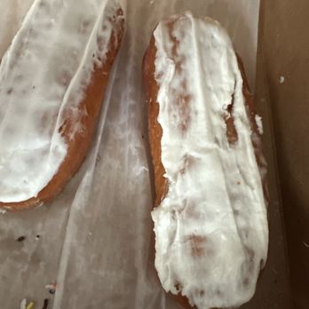 Honey Dip Donuts - Yummy eclair! - Donuts Near Me - Columbus, Ohio Honey Dip Donuts - Yummy eclair! - Donuts Near Me - Columbus, Ohio