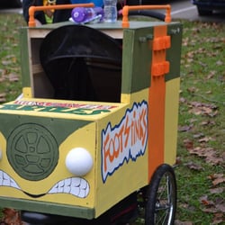 Free Women's Center - Second Place in Stroller Decorating Contest:Free Women's Center Run/Walk 2014