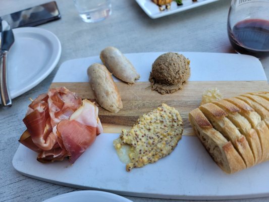 Rootstock Restaurant & Bar by null