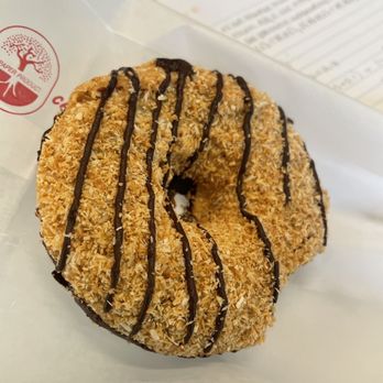 Sparrow Coffee - Samoa cake - Coffee Roasteries Near Me - Naperville, Illinois