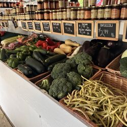 Duckies Farm Market