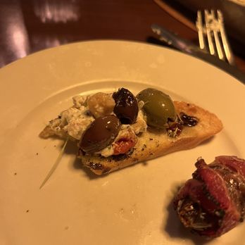 Souk Mediterranean Kitchen and Bar - Roasted Olives - Mediterranean Near Me - Toledo, Ohio Souk Mediterranean Kitchen and Bar - Roasted Olives - Mediterranean Near Me - Toledo, Ohio