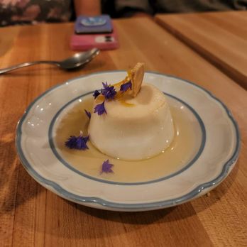 PORT UNION - Flan - Gluten-Free Near Me - Chicago, Illinois PORT UNION - Flan - Gluten-Free Near Me - Chicago, Illinois