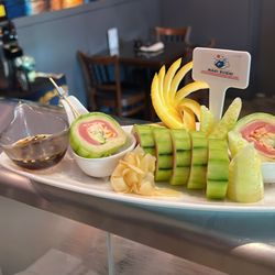 Maki Sushi & Thai Restaurant
