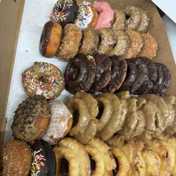 Edna's Donuts by George