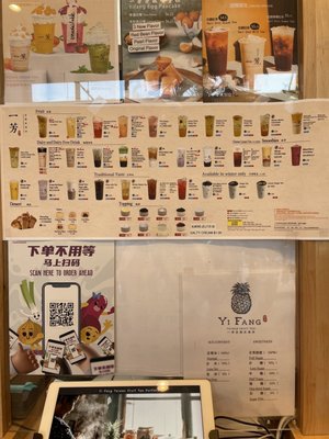 Yifang Taiwan Fruit Tea by null