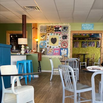 Tamp & Grind Coffee Shop - The eclectic interior! - Coffee & Tea Near Me - Alexandria, Louisiana Tamp & Grind Coffee Shop - The eclectic interior! - Coffee & Tea Near Me - Alexandria, Louisiana