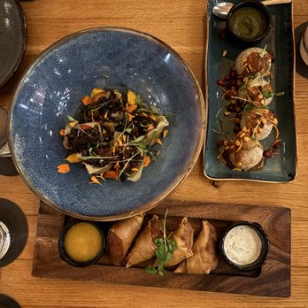 Traveler's Table - Pani Puri, Shiitake Edamame Dumplings, & Crab Samosas - Cocktail Bars Near Me - Houston, Texas