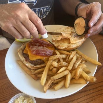 The Wharfside Patio Bar - Wharfside burger and fries - Bars Near Me - Point Pleasant Beach, New Jersey