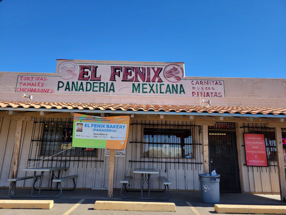EL FENIX BAKERY Updated August 2024 15 Photos & 11 Reviews 6219 S