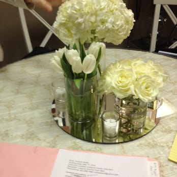 Gidas Flowers - An example of the center pieces. - Florists Near Me - Pittsburgh, Pennsylvania