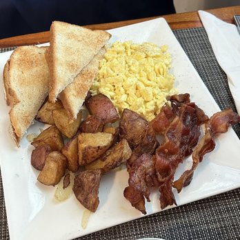 Island Cafe & Grill - Traditional Breakfast with bacon - Breakfast & Brunch Near Me - Hyannis, Massachusetts Island Cafe & Grill - Traditional Breakfast with bacon - Breakfast & Brunch Near Me - Hyannis, Massachusetts