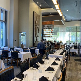 Fogo de Chão - Restaurant Interior - Steakhouses Near Me - Tysons, Virginia