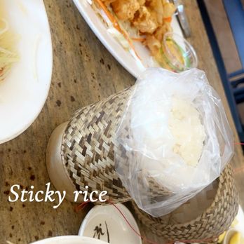 Pad Thai - Thai Near Me - Honolulu, Hawaii