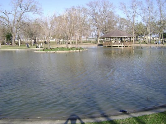 Arthur Storey Park by null