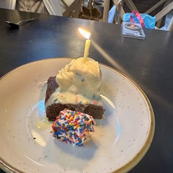 Community Table - Surprise Birthday complimentary dessert - Comfort Food Near Me - Mt Pleasant, South Carolina Community Table - Surprise Birthday complimentary dessert - Comfort Food Near Me - Mt Pleasant, South Carolina