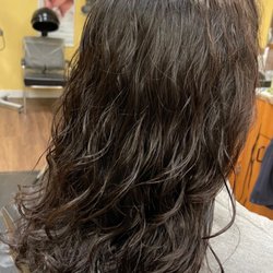 Julia's Hair Salon - Digital perms