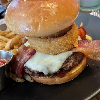 Julep Cast Iron Kitchen + Drink - Southwest Burger - New American Near Me - Brea, California Julep Cast Iron Kitchen + Drink - Southwest Burger - New American Near Me - Brea, California