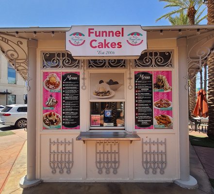 Braud's Funnel Cake Cafe by null