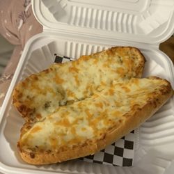 Garlic bread with cheese