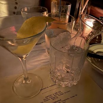Wright’s Tavern - Martini and the car with a lemon twist - Steakhouses Near Me - Clayton, Missouri Wright’s Tavern - Martini and the car with a lemon twist - Steakhouses Near Me - Clayton, Missouri