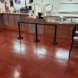 Daddy Mac Fresh Seafood and Country Kitchen - Dining Area