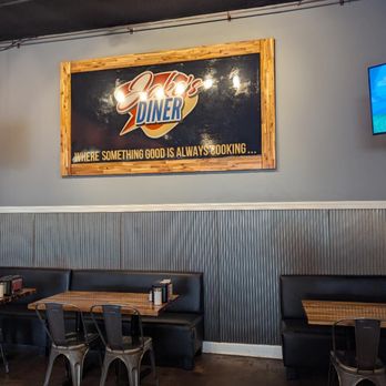 Jakes Diner - Downtown - Who is Jake??? lol - Breakfast & Brunch Near Me - Greensboro, North Carolina
