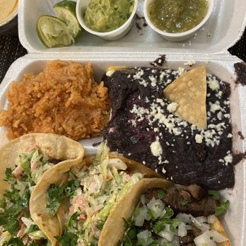 Serg's Mexican Kitchen - Food Trucks Near Me - Honolulu, Hawaii